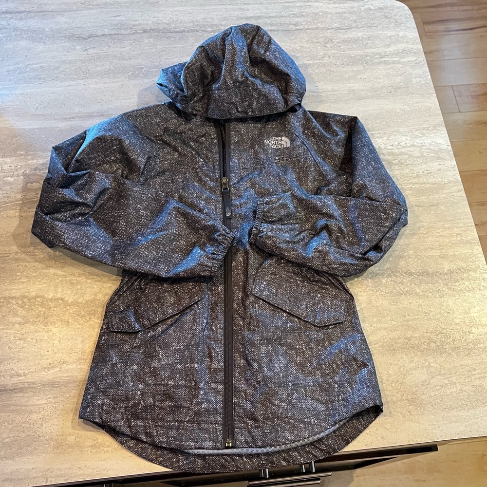 The North Face Dry-Vent Girls Rain Parka - size M (10/12) - Gray